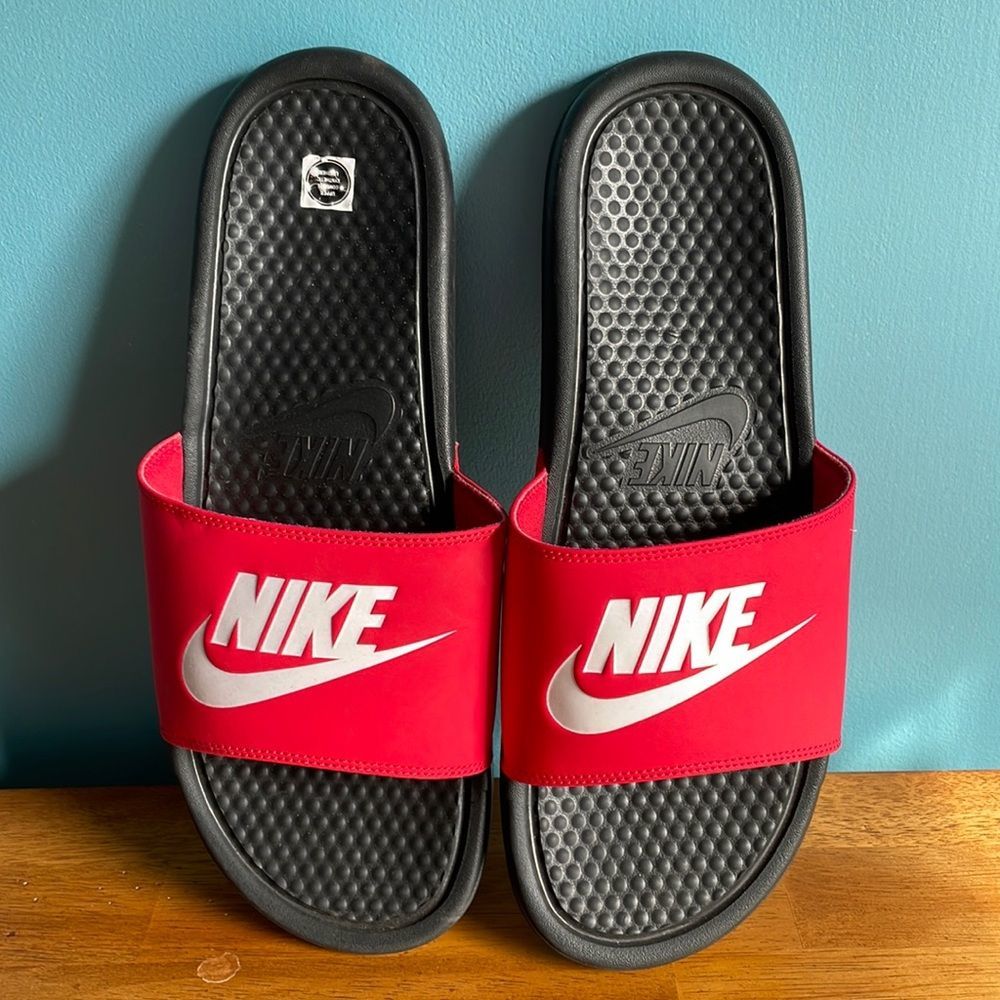 Nike M 12 Benassi JDI Slides (QU684)